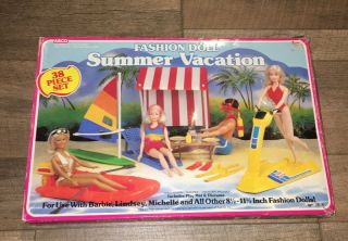 Vintage 1985 Arco - - - - - Fashion Doll Summer Vacation Playset - - - - - - 3