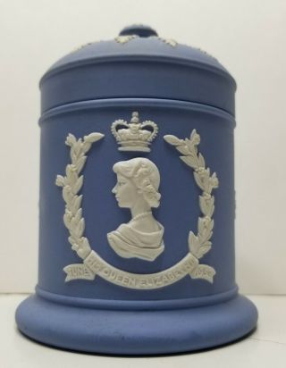 Queen Elizabeth Ii Wedgewood Jasperware Coronation Commemorative Covered Jar