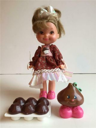 Vintage Cherry Merry Muffin Chocolottie Doll With Chocolate Drop Friend Mattel