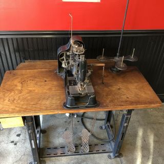 Antique Singer Industrial Buttonhole Machine w/ mahogany table & motor 4