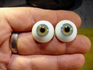 a pair vintage solid doll glass eyes 20 mm for bisque doll head age 1910 A 3762 5