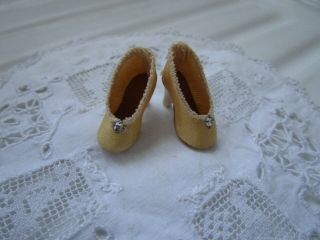 Madame Alexander Vintage Cissette Deep Cream High Heels