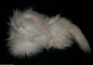 Vintage 1986 Persian White Krystal Kitty Cat R Dakin Stuffed Animal Plush Toy