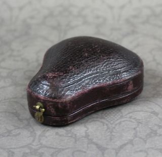 Antique Victorian Dark Brown Leather And Velvet Lined Shirt Stud Box