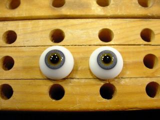 A Pair Vintage Solid Doll Glass Eyes 20 Mm For Bisque Doll Head Age 1910 A 3765