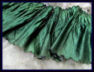 Exquisite Antique Victorian French Iridescent Emer Grn Ruched Silk Flounce Trim