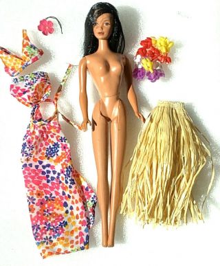 Vintage Hawaiian Barbie Doll 