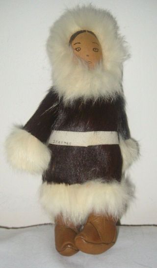 Vintage Alaska Eskimo Doll From Seattle Tag Leather & Fur