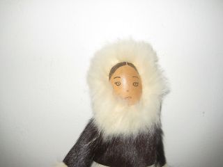 Vintage Alaska Eskimo Doll From Seattle Tag Leather & Fur 2