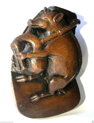 Pig Bagpipes Medieval Ripon Cathedral Carving Musical Piggy Gift Lewis Carroll