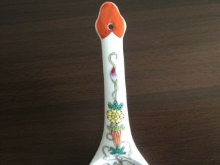 Big Porcelain Chinese Famille Rose Spoon with Butterfly & Flowers 3