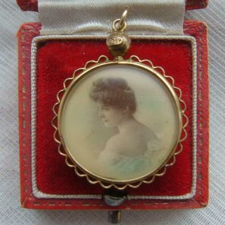 Antique Edwardian 9ct Gold Photo Pendant Locket With Tinted Image Of A Lady