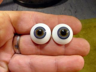 A Pair Vintage Solid Doll Glass Eyes 20 Mm For Bisque Doll Head Age 1910 A 3764