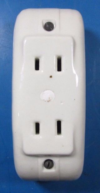 Vintage White Porcelain Electrical Outlet Receptacle Box Knox 8400