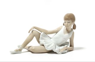 Porcelain Figurine Ballerina.  Spain,  Nao.