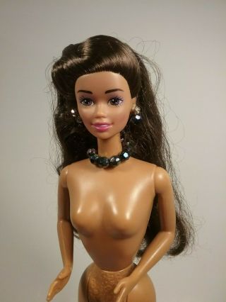 Vintage Brunette Barbie Doll 80 
