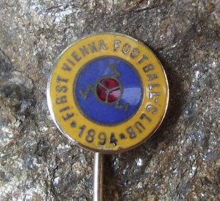 Antique First Vienna Fc Football Club 1894 Dobling Austria Soccer Pin Badge