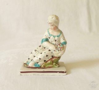 Antique Late 18th Early 19th Century Prattware Pearlware Figure Of A Lady