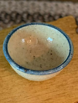 IGMA Artisan Jane Graber Stunning Miniature Primitive Stoneware Bowl Blue Rim 2 3