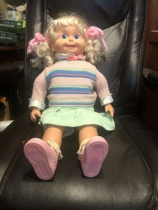 Playmates Orig 24” Cricket Doll Animated With Cassette