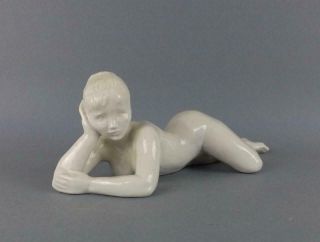 Antique Porcelain German Art Deco Figurine of Nude Lady by Wallendorf 4