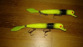 2 Vintage Mann’s Hardworm Lure LURES Chartreuse & Black Flippin Tail 3