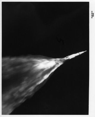 Apollo 6 / Orig Nasa 8x10 Press Photo - Second Launch Of Saturn V Rocket