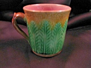 Antique 19th C Etruscan Majolica Mug Cup Green Ferns Pink Interior 3 1/2 " T
