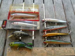 8 Vintage Fishing Lures - Cordell Red Fin - Big O - Crawdad - Great Colors