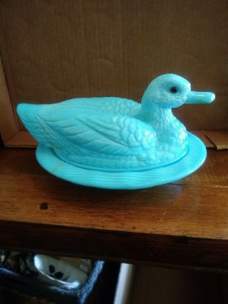 Westmoreland Covered Oval Duck On Nest Dish Antique Blue
