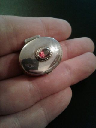 Sterling Silver Pill Box With Garnet Stone 8.  5 Grams