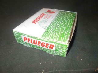 Vintage Pflueger No 325 Size 1 1/2 Plastic Floats 8 total floats 3