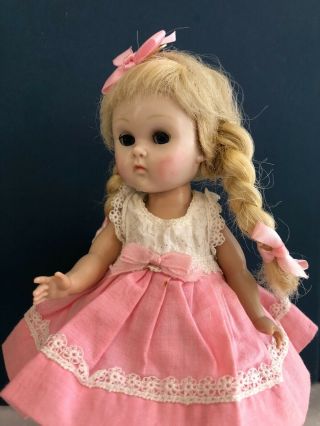 Vintage Vogue Slw Ginny Doll In Her Tagged Dress