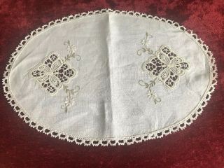 Vintage Linen Table Cloth.  Pretty Hand Embroidered With Pieced Work