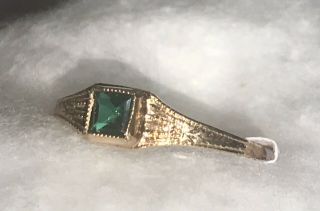 Antique Victorian Yellow Gold Green Gem Baby Ring