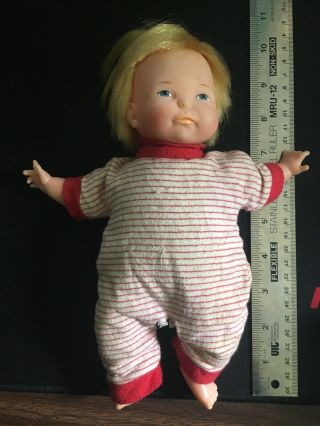 Vintage 1967 Ideal Newborn Baby Doll Non - Thumbelina