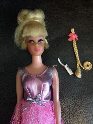 Vintage Barbie Francie 1129 Growin’ Pretty Hair Doll - Dress,  Braid,  Brush