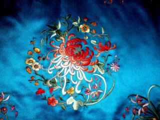 FINE Old Chinese Blue Silk LONG Jacket/Robe w/Embroidered Chrysanthemums Sz L/XL 7