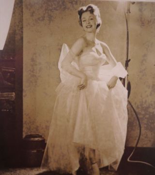 Vintage Gil Elvgren Pin Up Girl Model Photograph Ballerina