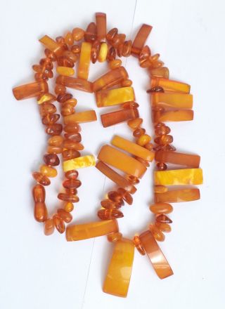 NATURAL OLD ANTIQUE BUTTERSCOTCH EGG YOLK BALTIC AMBER NECKLACE 41,  87 grams. 2