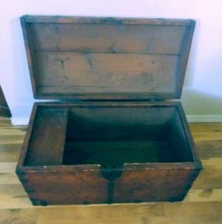 1850 ' S ANTQ.  DOME - TOP IMMIGRANTS STEAMER TRUNK,  31 