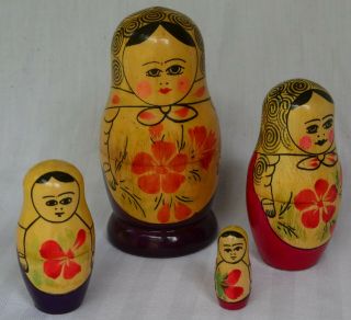 Vintage 1972 Art Russian Nesting Matryoshka Dolls Stacking Babushka Ussr