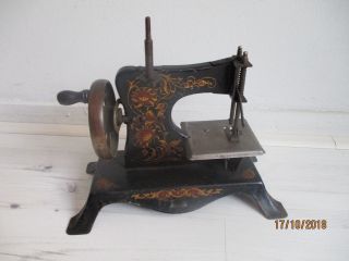 CASIGE sewing machine Germany miniature toy metal child ' s sewing machine 4