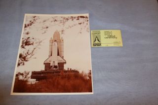 Nasa Space Shuttle Sts - 1 Kodak Photograph & Rollout Badge 66