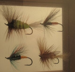 Signed Dick Pearson 4 hand tied fly fishing lures in wood shadow box frame 5
