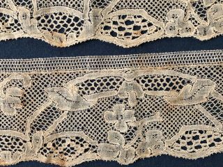 Handmade Mechlin bobbin lace w five hole ground mid 1700s design COSTUME COLLECT 7