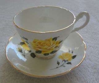 Royal Ascot Teacup Yellow Rose Bone China England Tea Cup Saucer Set