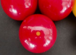 Set Of 10 Antique Or Vintage Bumper Pool Billiard Snooker Balls - 5 Red 5 Yellow 2