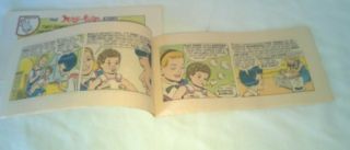 VINTAGE AMERICAN DOLLS & TOYS COMIC BOOKS HOW TO HAVE FUN & PLAY $6.  99 3