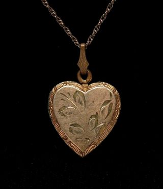 Antique Victorian Gold Filled Etched Leaf Heart Shaped Locket Pendant Necklace